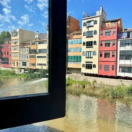 Apartment Apt1 Ylang Con Vistas En Centro Del Casco Antiguo Girona